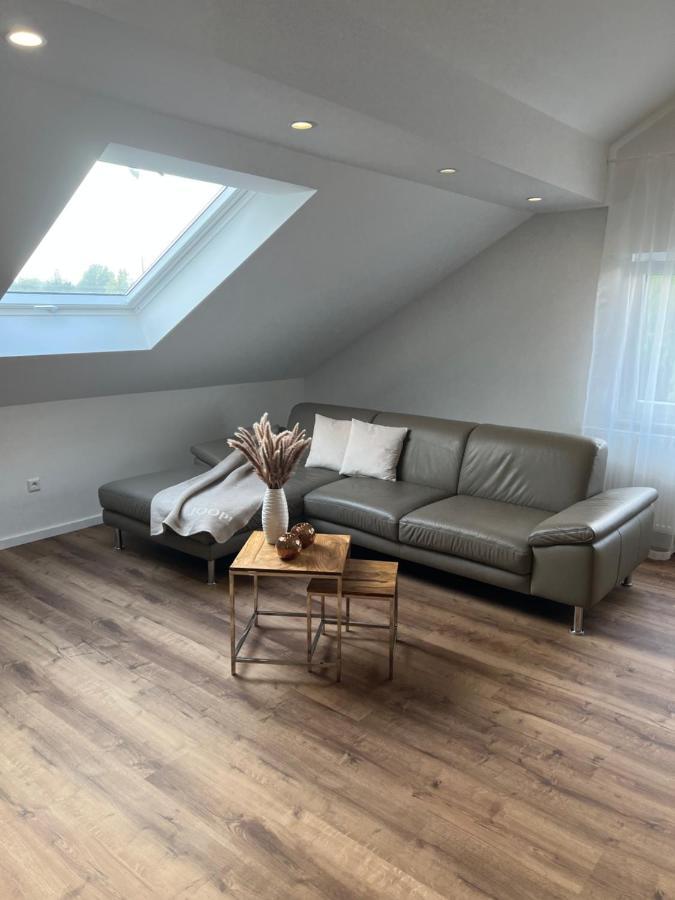 Ferienwohnung Lidu-Jene ไอสลิงเงิน ภายนอก รูปภาพ