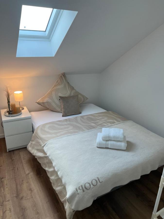 Ferienwohnung Lidu-Jene ไอสลิงเงิน ภายนอก รูปภาพ
