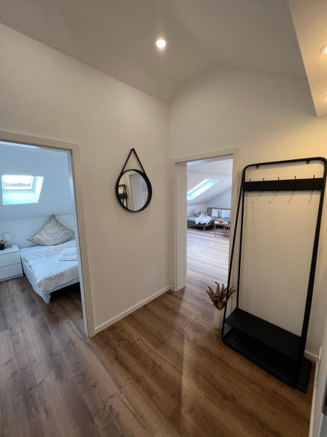 Ferienwohnung Lidu-Jene ไอสลิงเงิน ภายนอก รูปภาพ